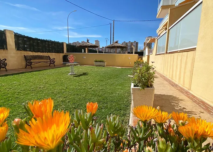 Modern Flat Close To Beach
